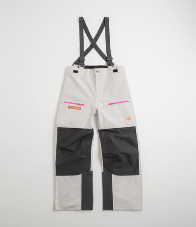 Nike ACG Chena Vortex Bib Pants in Light Orewood Brown and Anthracite / Summit White