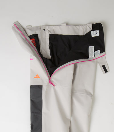 Nike ACG Chena Vortex Bib Pants in Light Orewood Brown and Anthracite / Summit White