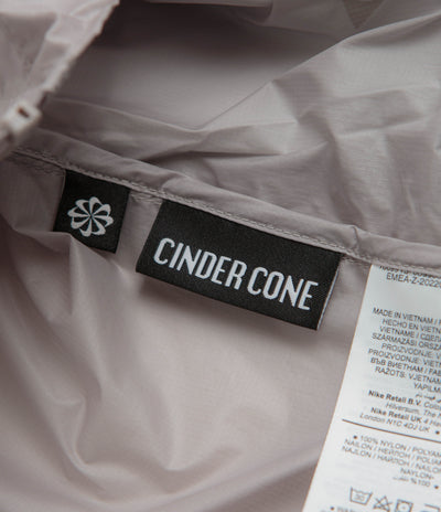 Nike ACG Cinder Cone Windproof Jacket - College Grey / Summit White