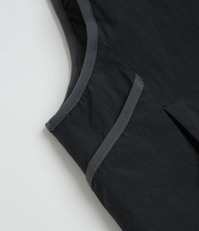Nike ACG Death Bloom Vest in Black and Anthracite / Summit White