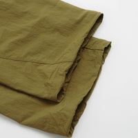 Nike ACG Dolomiti Pants in Olive Flak and Black / Summit White thumbnail