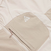 Nike ACG Five Towers Jacket - Light Orewood Brown / Cream II / Summit White thumbnail
