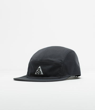 Nike ACG Fly Cap in Black and Black / Black / Black