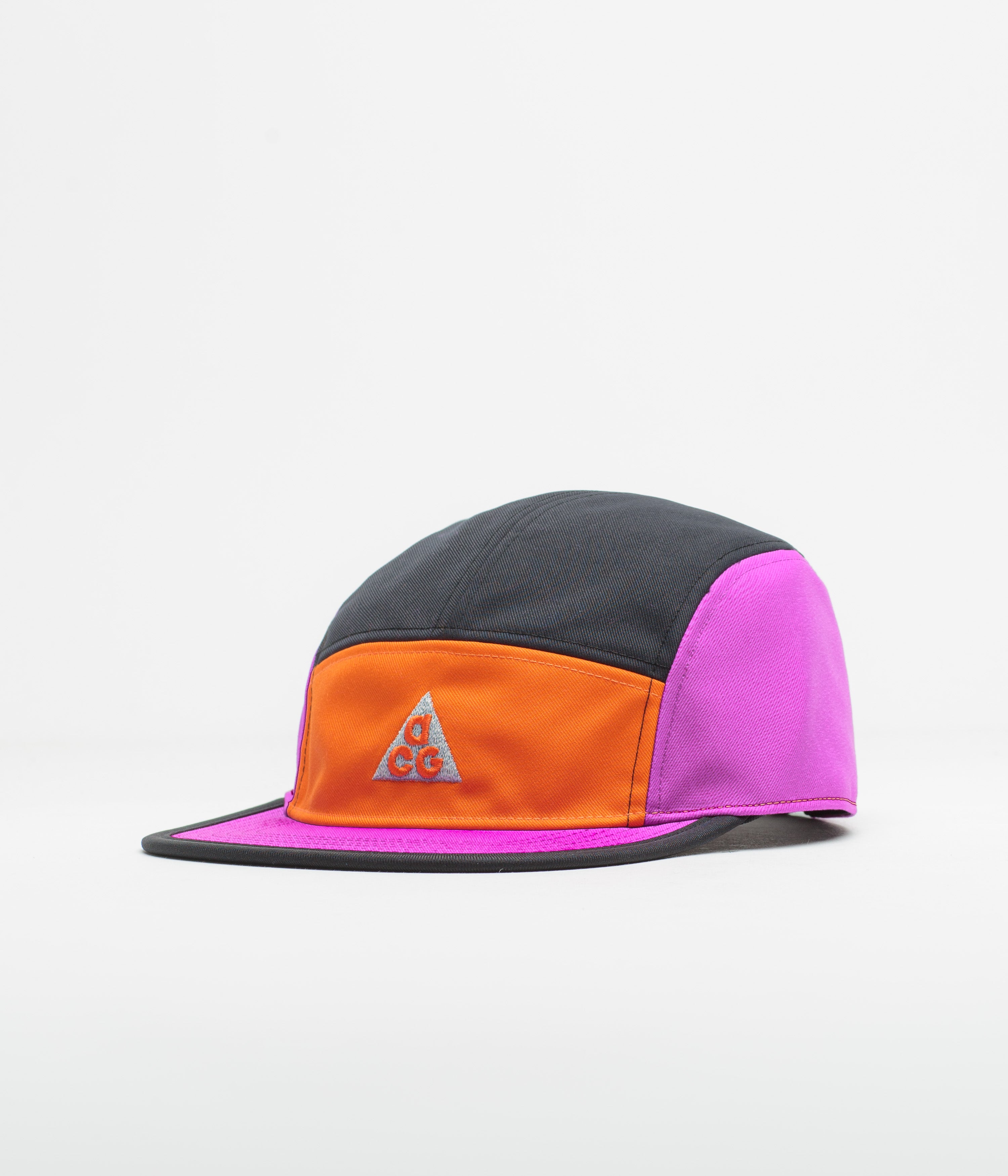 Nike ACG Fly Cap in Safety Orange and Vivid Purple / Safety Orange