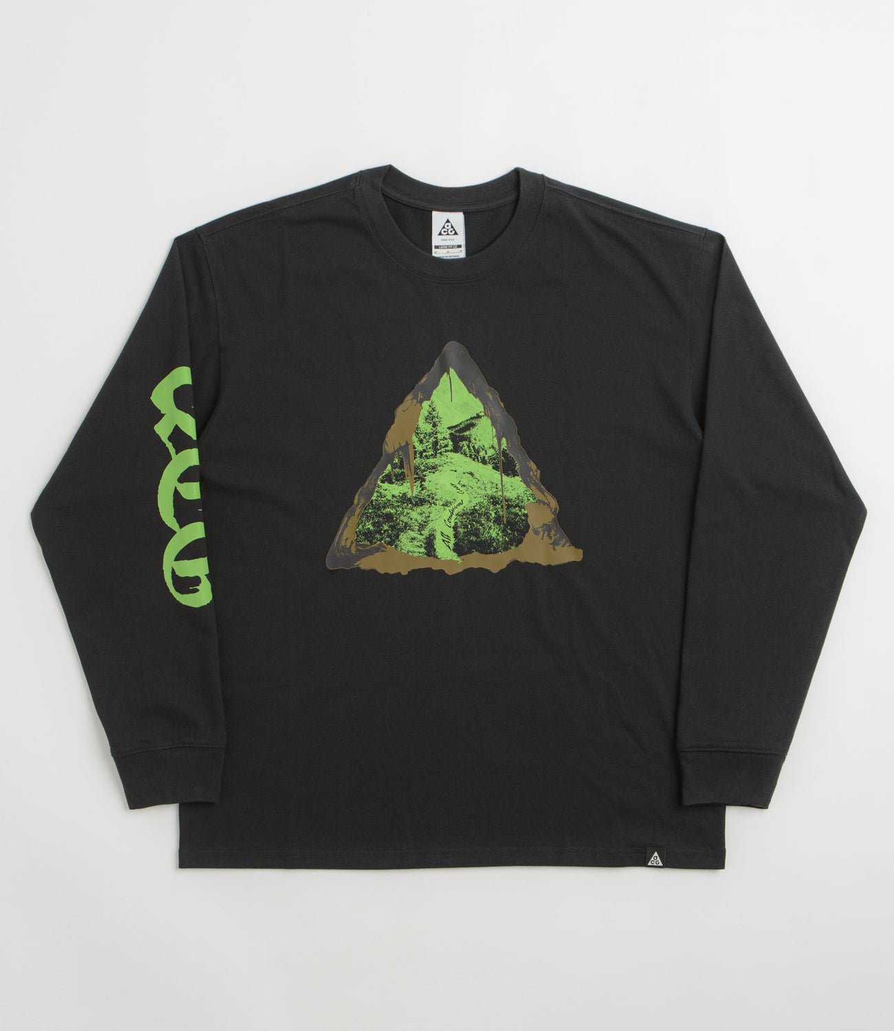 Nike ACG Folklore Long Sleeve T-Shirt - Black | Flatspot