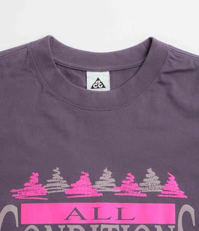 Nike ACG Frontier T-Shirt in Dark Raisin