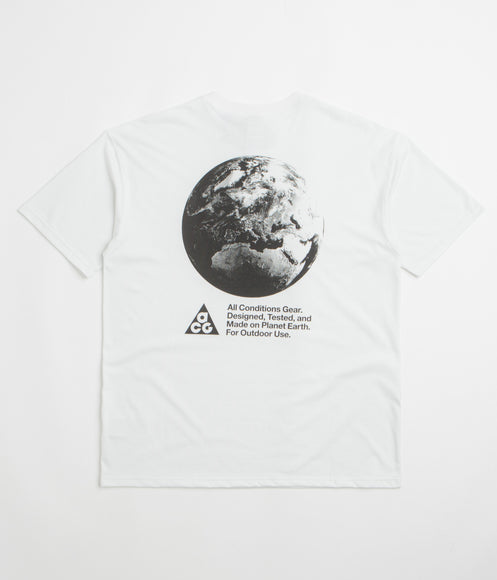 Nike ACG Globe T-Shirt - Summit White | flatspot