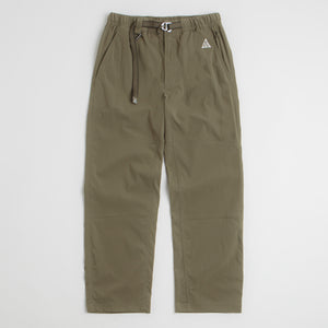 Medium Olive / Sequoia / Summit White