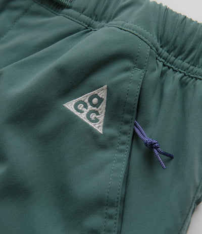 Nike ACG Hiking Shorts in Bicoastal and Vintage Green / Summit White