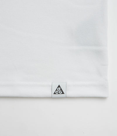 Nike ACG Iguana Vest T-Shirt in Summit White