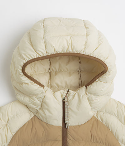 Nike ACG Lava Flow Jacket in Light Khaki and Light Khaki / Summit White
