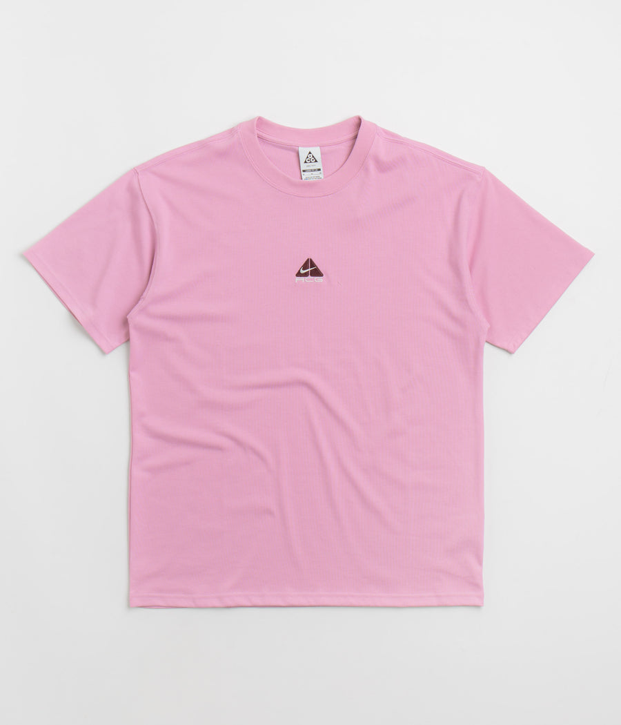 Nike ACG Lungs T-Shirt in Beyond Pink