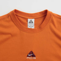 Nike ACG Lungs T-Shirt - Campfire Orange thumbnail