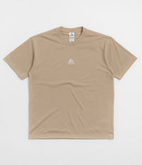 Nike ACG Lungs T-Shirt in Khaki