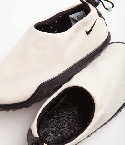 Nike ACG Moc Shoes - Summit White / Black - Summit White - Black