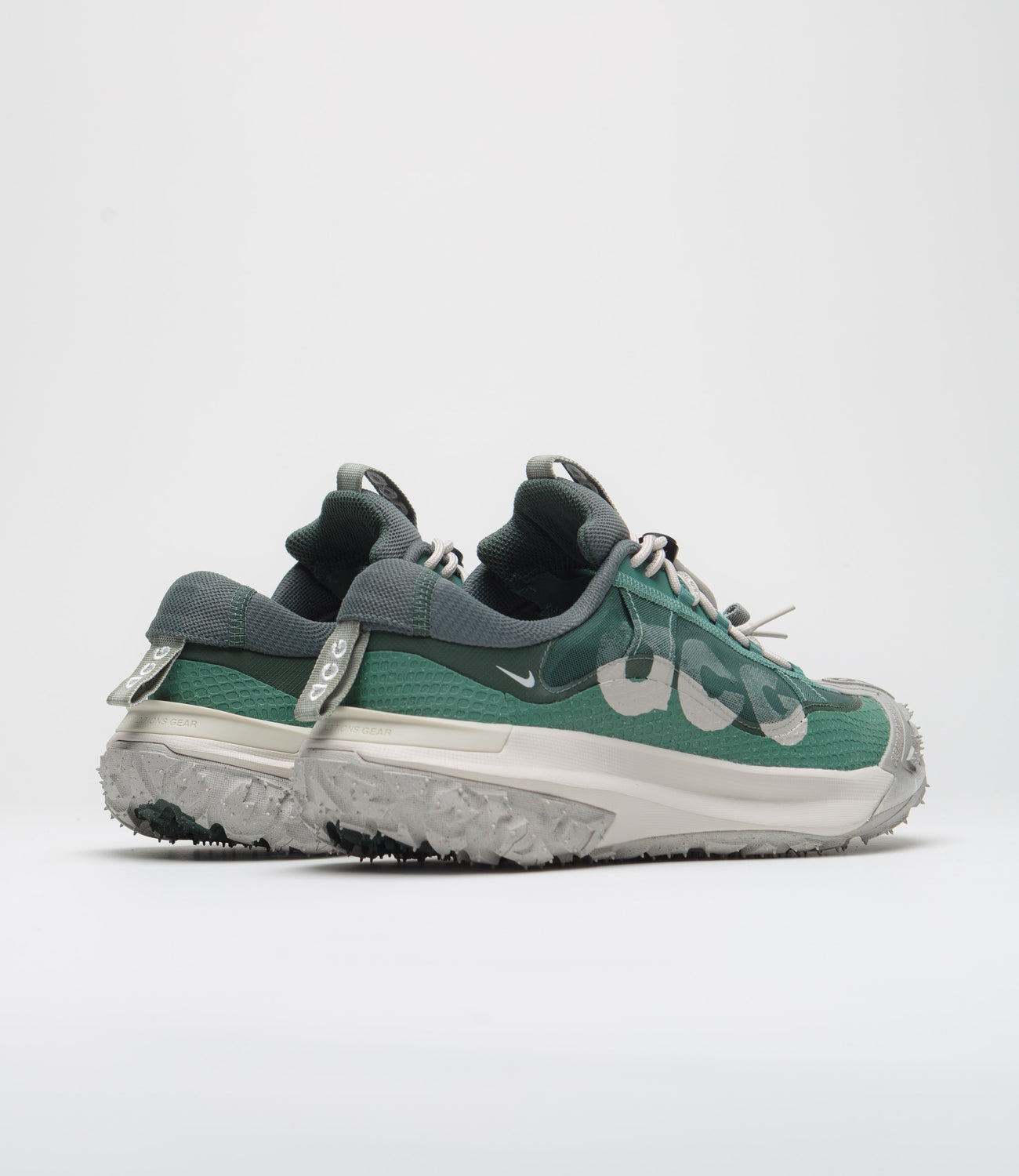Nike ACG Mountain Fly 2 Low Shoes Bicoastal Light Orewood Brn Vintage Green Order by 3pm for Free Next Day Delivery Flatspot