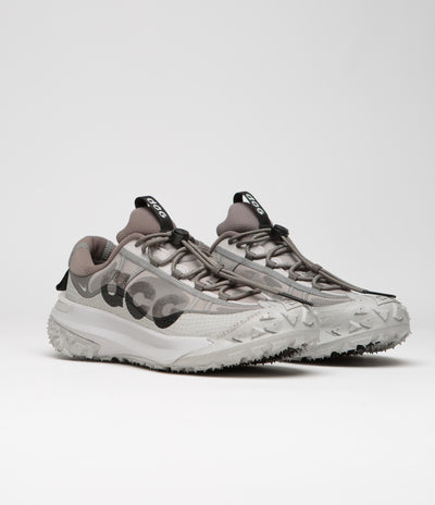 Nike ACG Mountain Fly 2 Low Shoes - Light Iron Ore / Black - Flat Pewter