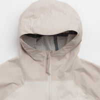 Nike ACG Phantazma Jacket in Cream II and Light Orewood Brown / Summit White thumbnail