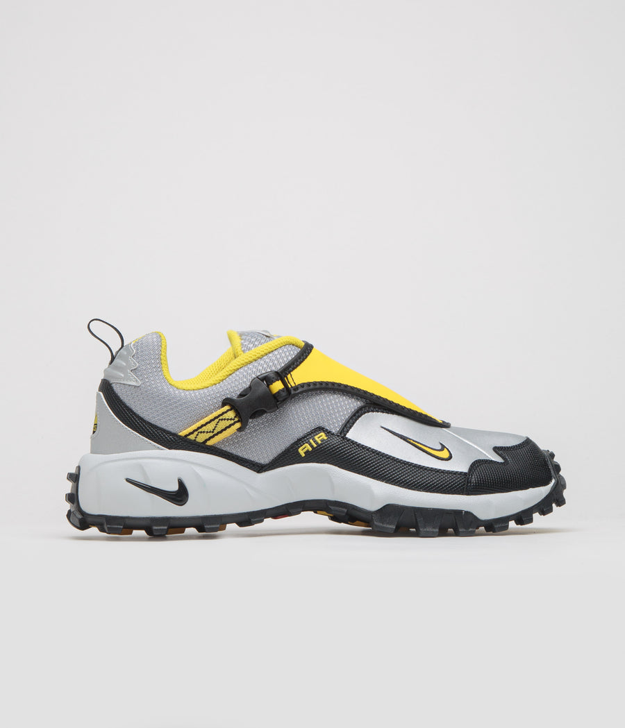 Nike ACG Phassad Shoes in Black and Yellow Zest and Metallic Silver