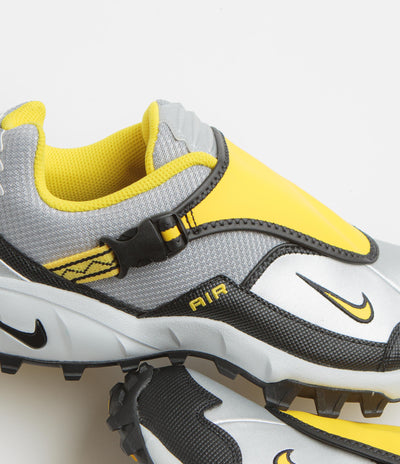 Nike ACG Phassad Shoes in Black and Yellow Zest and Metallic Silver