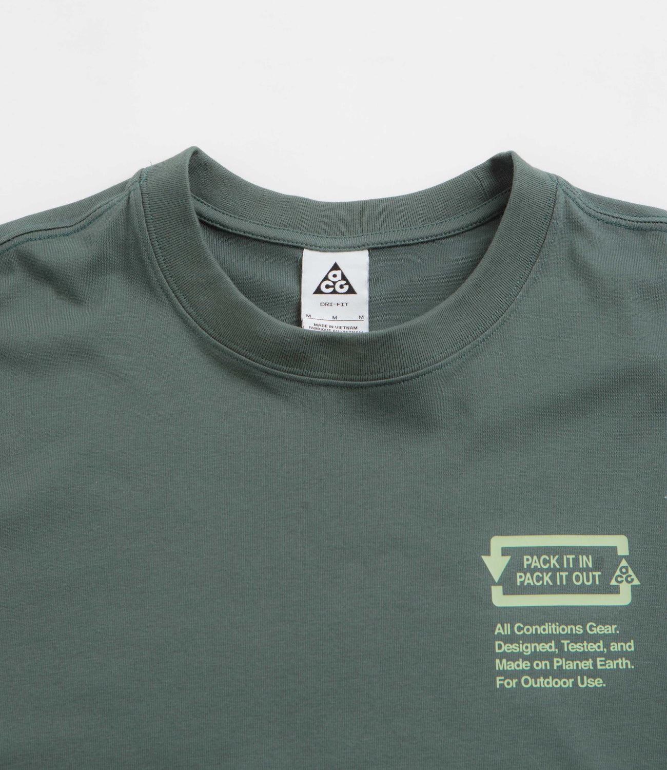 nike acg t shirt vintage