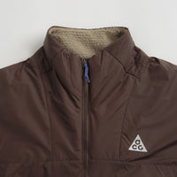 Nike ACG Sierra Light Jacket in Baroque Brown and Black / Summit White thumbnail