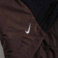 Nike ACG Sierra Light Jacket in Baroque Brown and Black / Summit White thumbnail