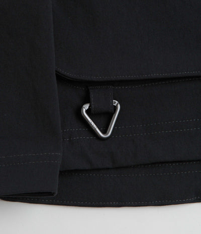 Nike ACG Smith Summit Jacket in Black and Anthracite / Summit White