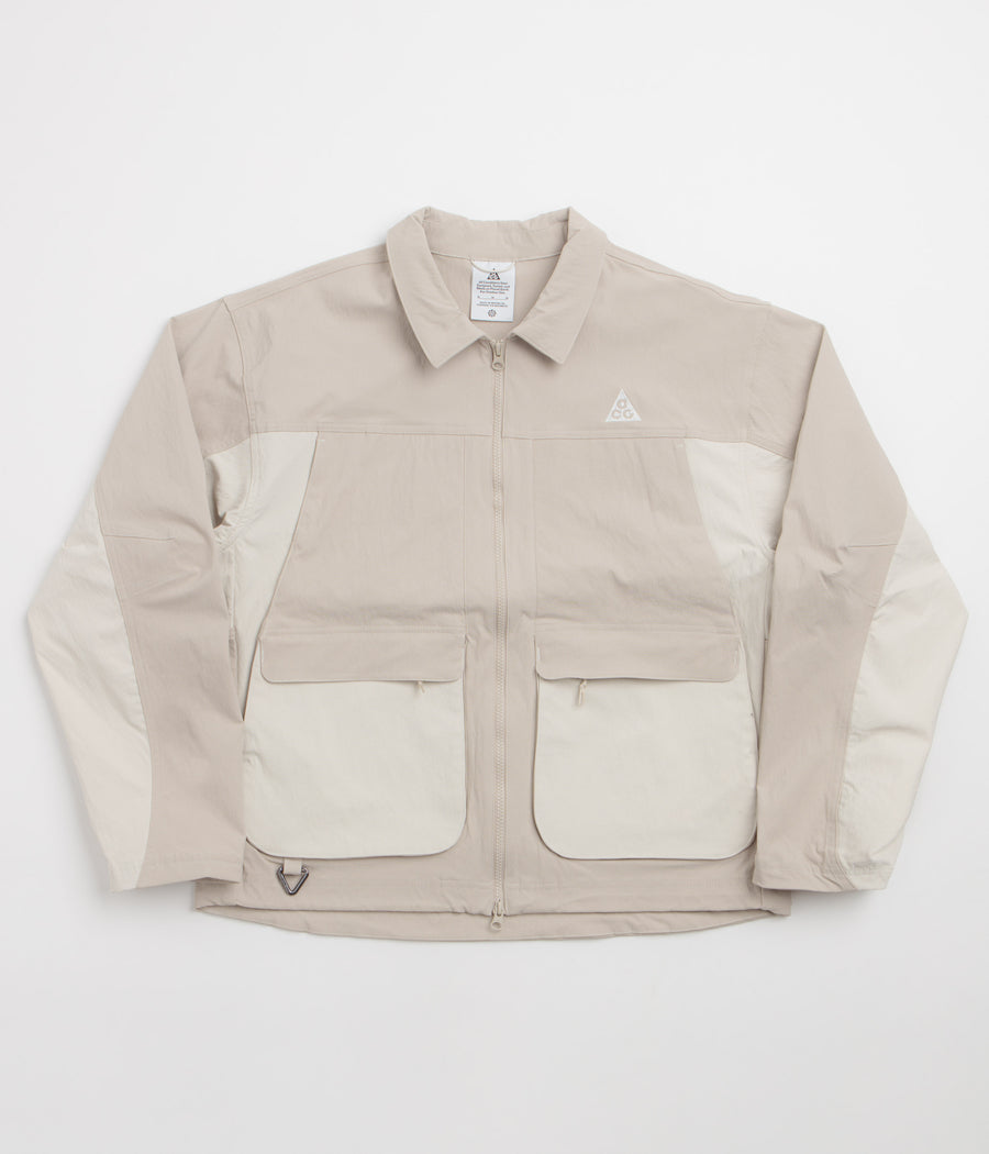 Nike ACG Smith Summit Jacket in Cream II and Light Orewood Brown / Summit White