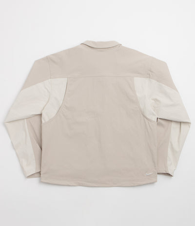 Nike ACG Smith Summit Jacket - Cream II / Light Orewood Brown / Summit White