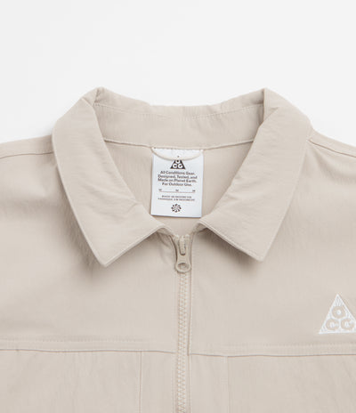Nike ACG Smith Summit Jacket - Cream II / Light Orewood Brown / Summit White