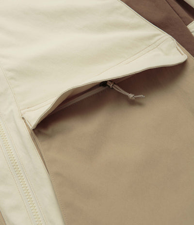 Nike ACG Smith Summit Jacket in Light Khaki and Parachute Beige / Summit White