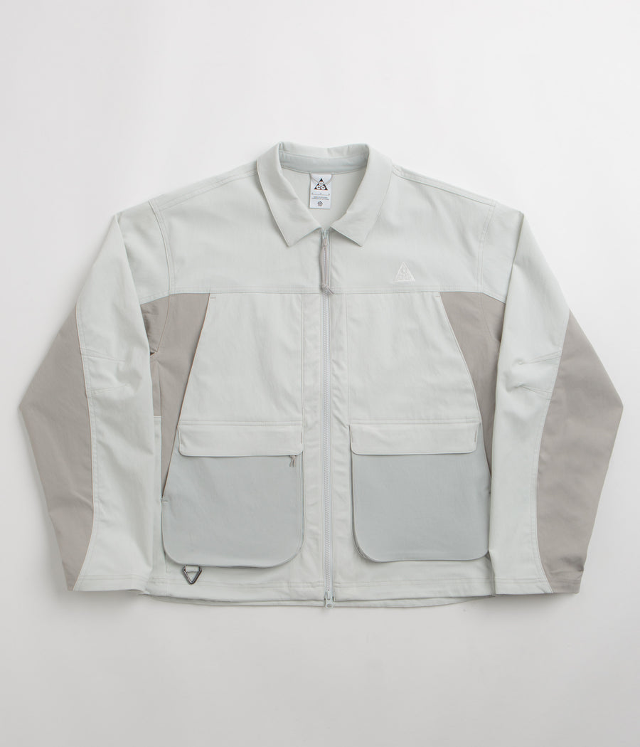 Nike ACG Smith Summit Jacket - Photon Dust / Grey Fog / Summit White