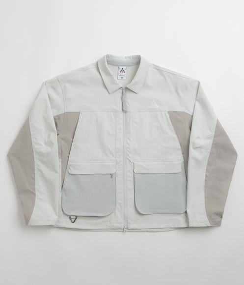 Nike ACG Smith Summit Jacket - Photon Dust / Grey Fog / Summit White