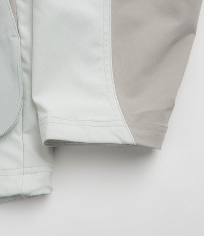 Nike ACG Smith Summit Jacket - Photon Dust / Grey Fog / Summit White