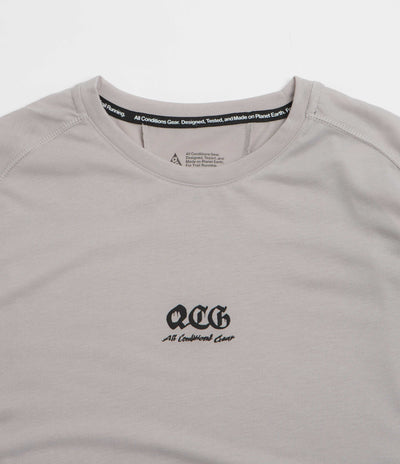 Nike ACG Solar Chase T-Shirt - College Grey / Black / Summit White