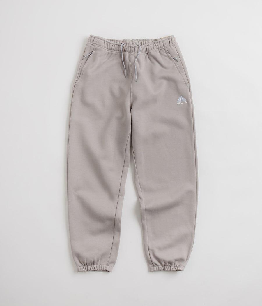 Nike ACG Tuff Fleece Lungs Pants in College Grey and Football Grey / Summit White