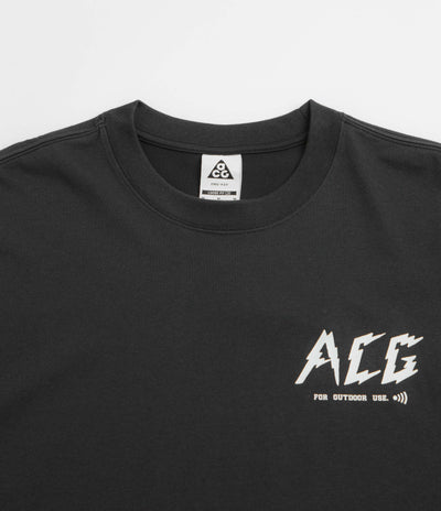 Nike ACG Walkie Talkie T-Shirt in Black