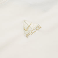 NIke ACG Womens Baby Lungs T-Shirt - Pale Ivory / Light Khaki / Parachute Beige thumbnail