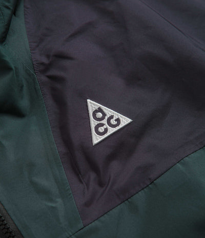 Nike ACG Womens Chain Of Craters Jacket - Faded Spruce / Gridiron / Summit White