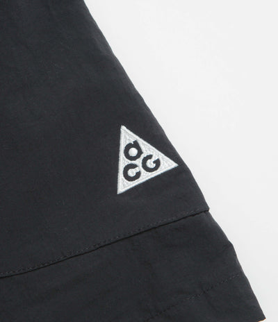 Nike ACG Womens Dolomiti Shorts in Black and Black / Summit White