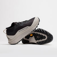 Nike ACG Zegama Gore-Tex Shoes in Black and Cave Stone and Cream II thumbnail