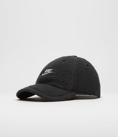 Nike Club Cap in Black