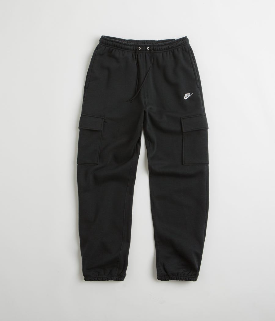 Nike Club Cargo Pants in Black and Black / White