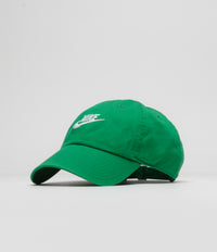 Nike Club Futura Wash Cap in Malachite and White