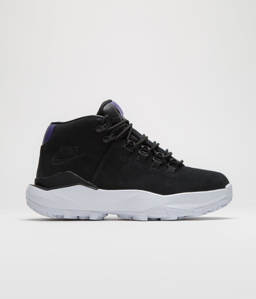 Nike Cygnal Shoes in Black and Court Purple and White - Black