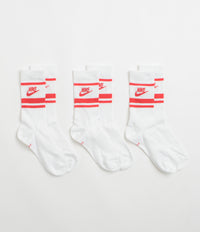 Nike Everyday Essential Crew Socks (3 Pair) in White and University Red / University Red