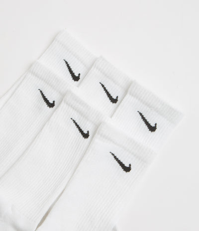 Nike Everyday Plus Cushioned Socks (3 Pack) in White and Black