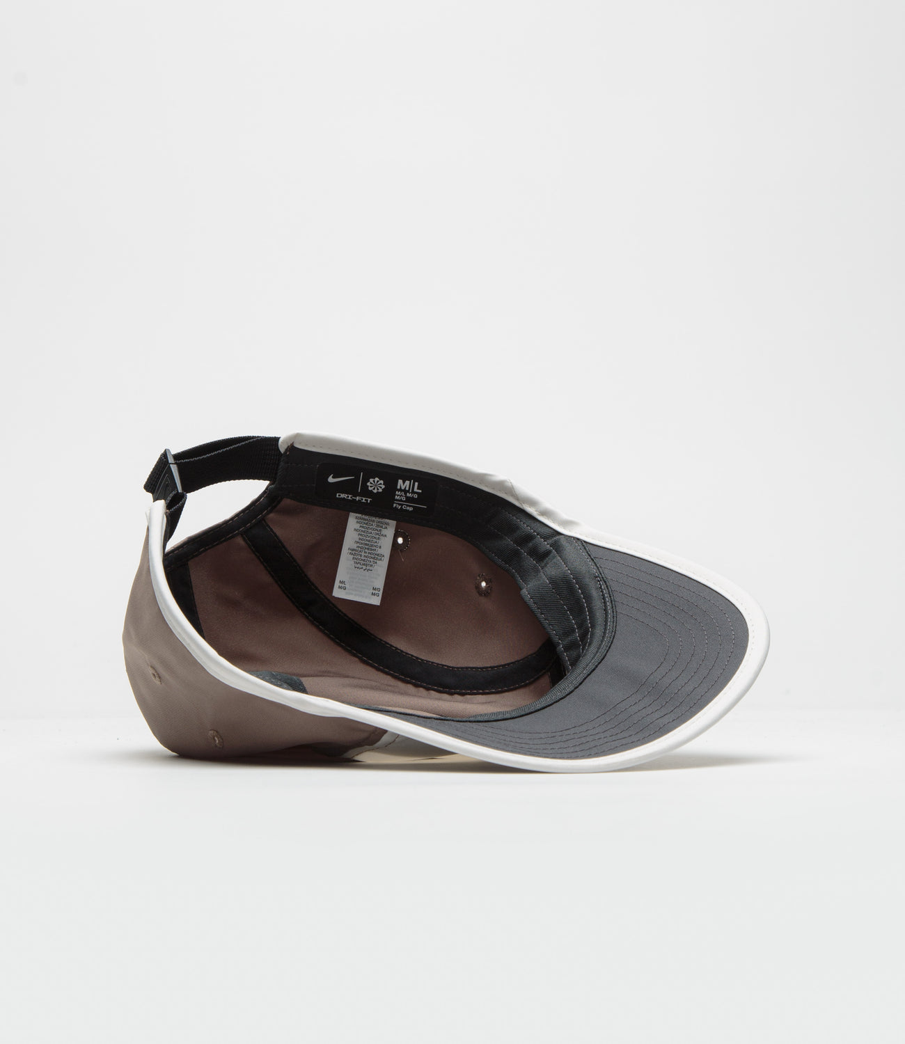 Nike Fly Cap - Mink Brown / Phantom / Black | Flatspot