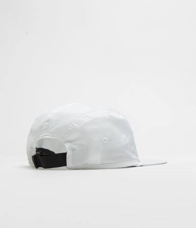 Nike Fly Cap in White and Anthracite / Black
